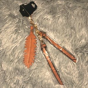 Leather feather keychain